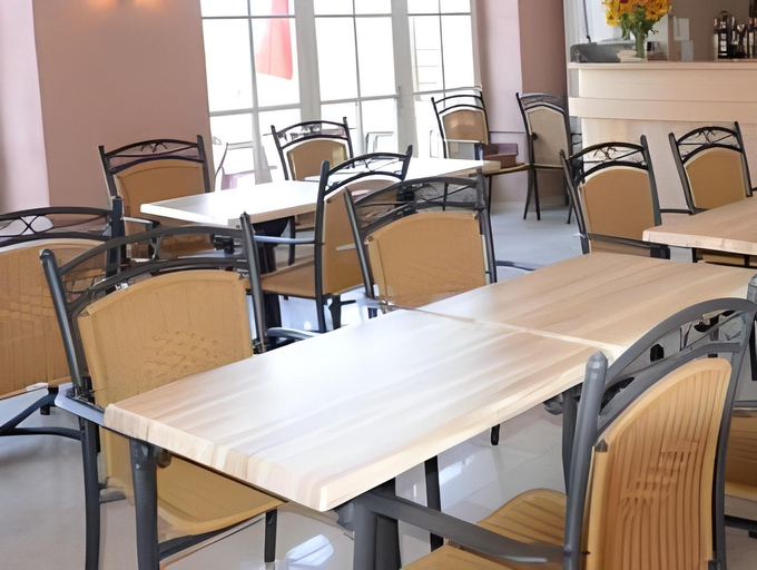Food & Drinks 5, Logis Hotel Restaurant & Spa les Remparts, Cantal