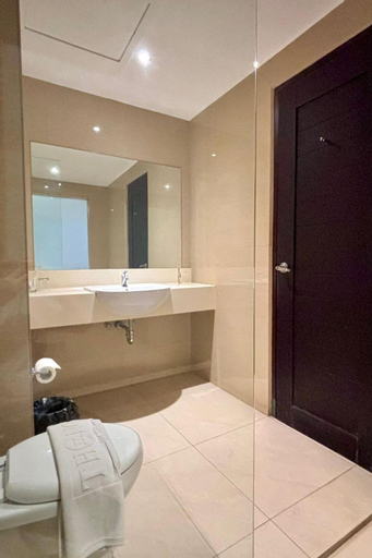 Bedroom 28