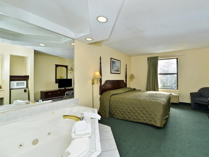 Bedroom 3, Quality Inn & Suites Aiken South, Aiken