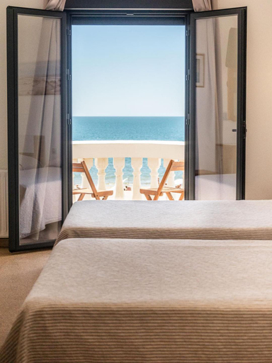 Bedroom 2, Solymar, Huelva