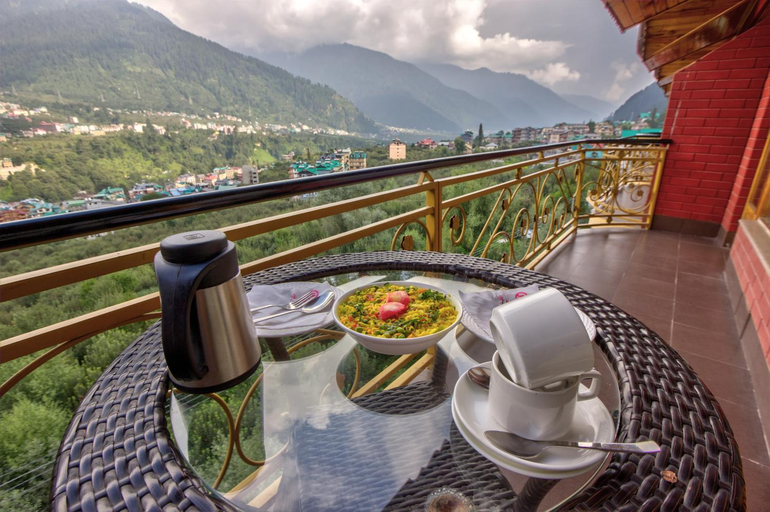 Food & Drinks 2, The Holiday Resorts and Cottages, Kullu