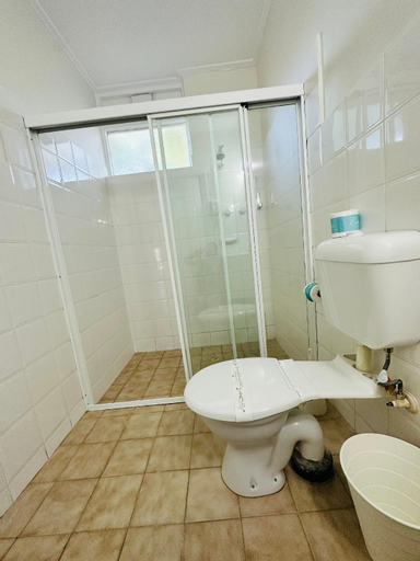 Bathroom 9