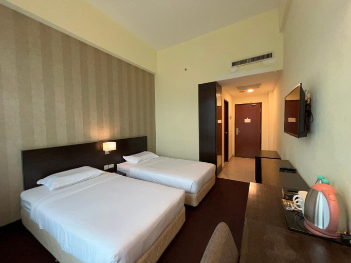 Bedroom 6