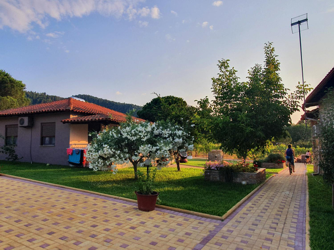 Others 2, Katina's House, Central Macedonia