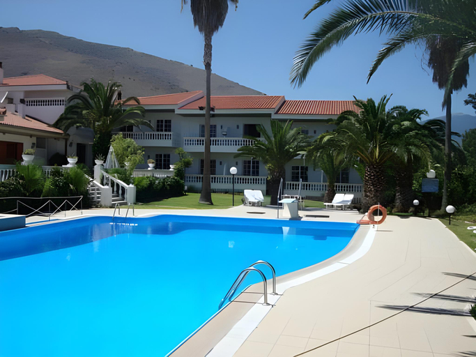 Sport & Beauty 4, Villa Olympia, Central Greece