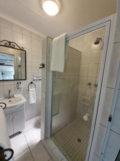 Bathroom 5