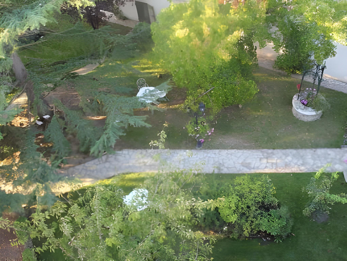 Others 4, Le Relais de la Tour, Loir-et-Cher