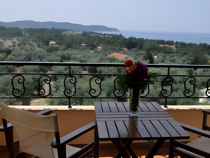 Others 4, Moonbeam Hotel, East Macedonia and Thrace