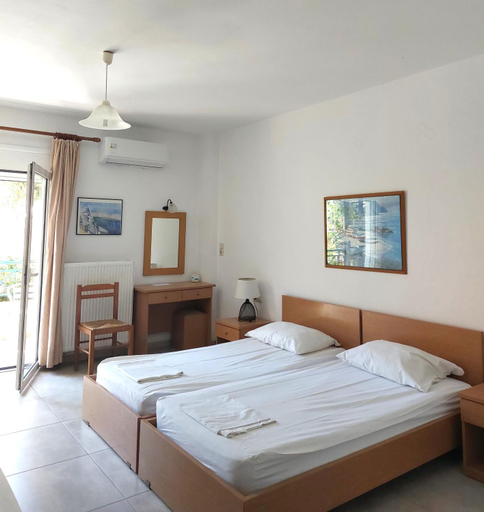 Bedroom 3, Minoica Beach Apartments, Crete