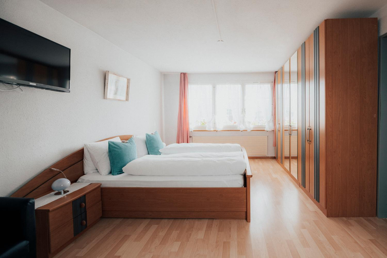 Bedroom 2, Hotel Krone Gais, Appenzell Ausserrhoden