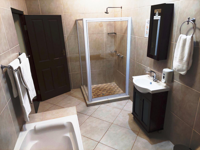 Bathroom 4, 26 On Chamberlain Guest House, Chris Hani