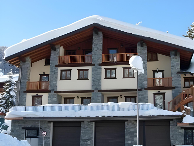 Others 5, Residence Les Myosotis, Aosta