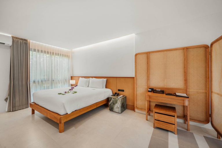 Bedroom 13