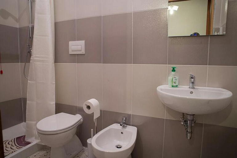 Others 2, B&B River, Ascoli Piceno