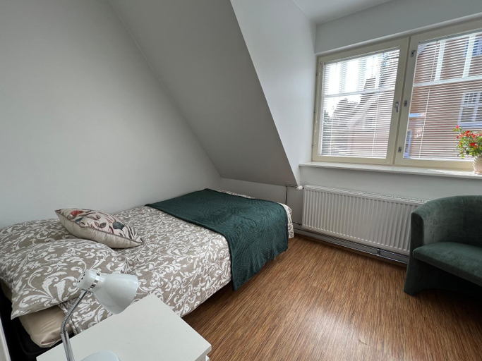 Bedroom 13