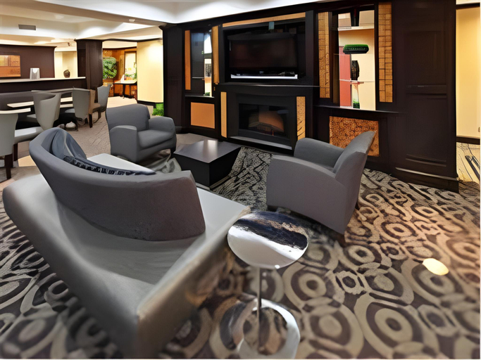 Public Area 5, Holiday Inn Express & Suites PARIS, Lamar