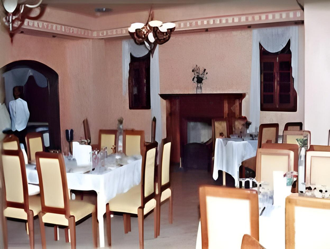 Food & Drinks 5, Belere Hotel Rabat, Rabat