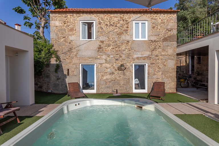 Others 3, Villa Redouca, Sever do Vouga