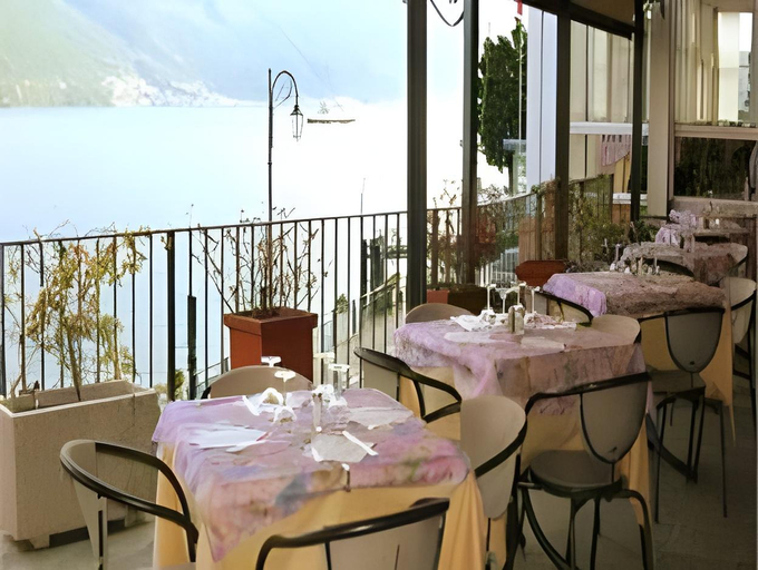Food & Drinks 4, Hotel Bazzoni, Como