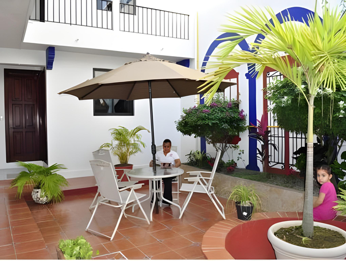 Others 5, Hotel Casa Blanca, Tlacotalpan