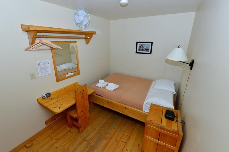 Bedroom 5, The Bunkhouse, Yukon