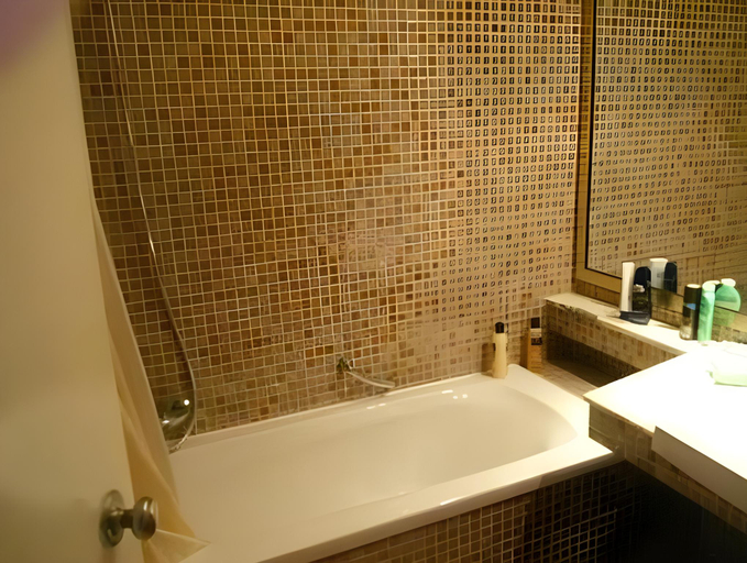 Bathroom 5, Hotel Marhaba Beach, Sousse Médina