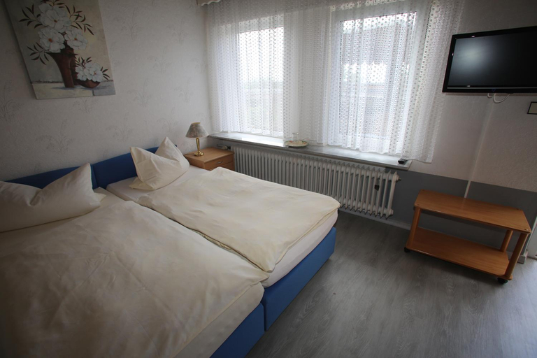 Bedroom 6