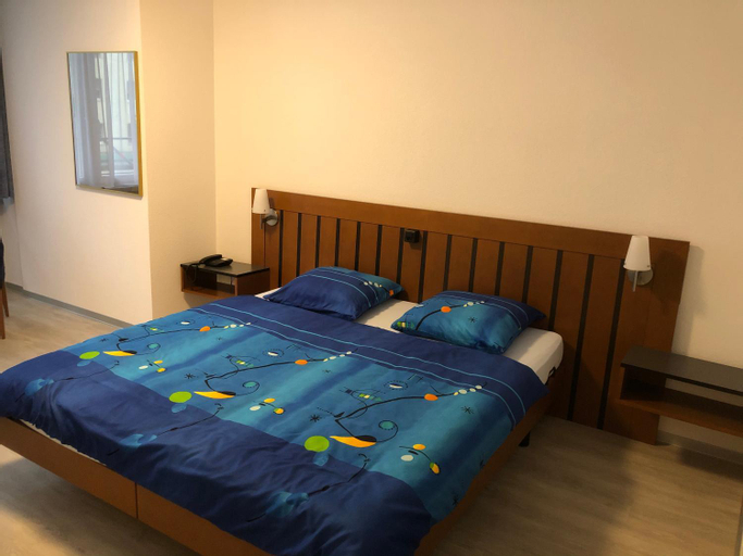 Bedroom 10