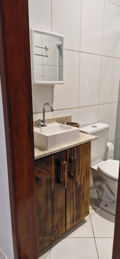 Bathroom 3, Cores de Boipeba, Cairu