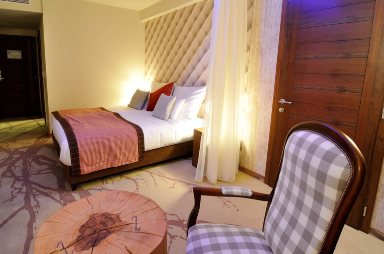 Bedroom 3, Hotel Cascade Resort & Spa, Eger