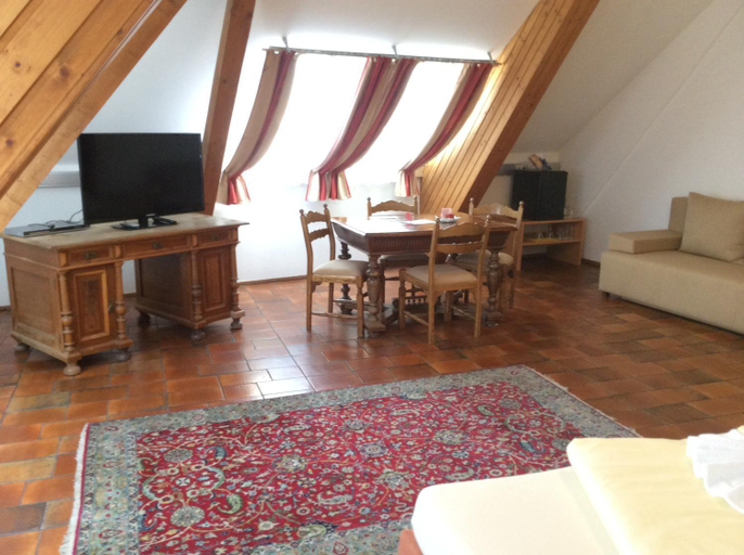Bedroom 3, Stadthotel Schwerterbräu, Murtal