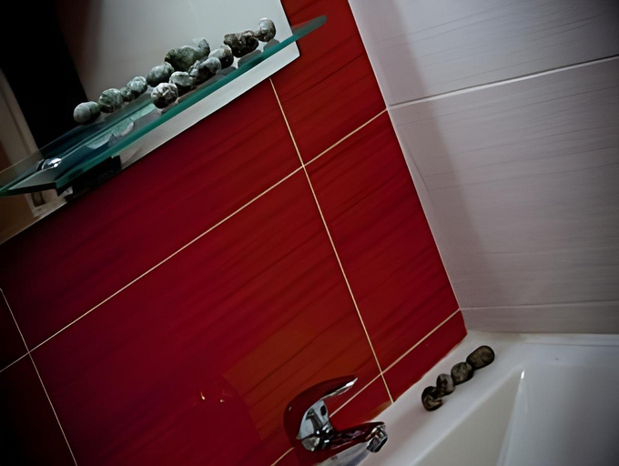 Bathroom 5, Anatoli Beach, Crete