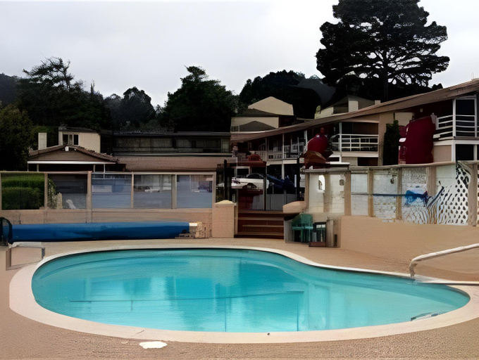 Sport & Beauty 4, Carmel Hill Lodge, Monterey