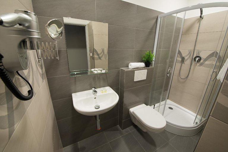 Bathroom 4, Hotel Energie Prague, Praha 17