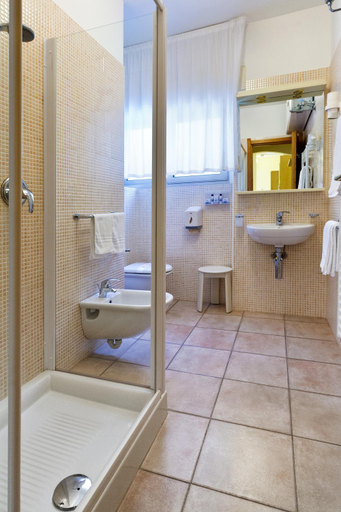 Bathroom 8