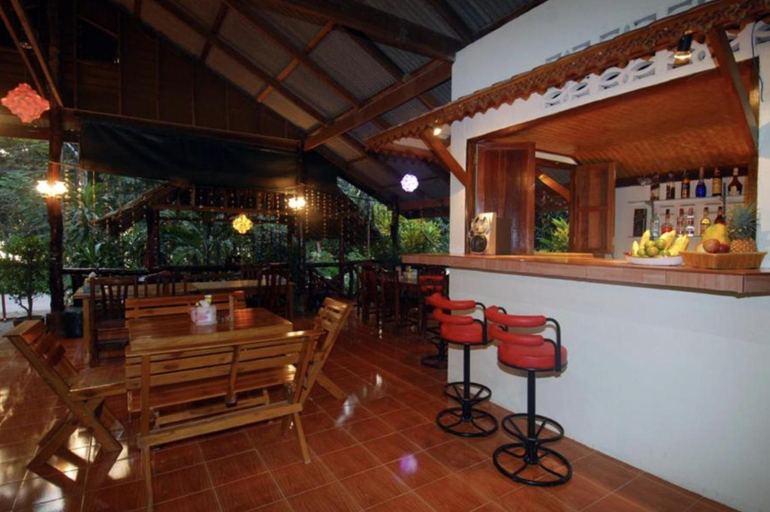Food & Drinks 2, Seaside Sanctuary Bungalows, Ko Lanta