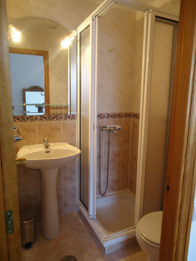 Bathroom 4