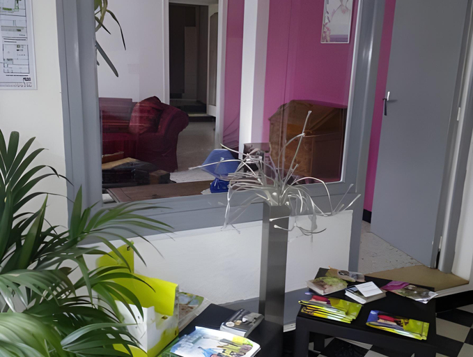 Others 5, Hotel Le Franco-Belge, Ardennes