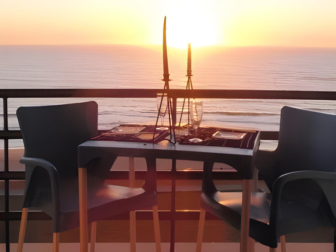 Food & Drinks 4, Hotel Praia Azul, Torres Vedras