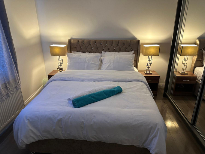 Others 4, Stunning private room 2, Bedfordshire