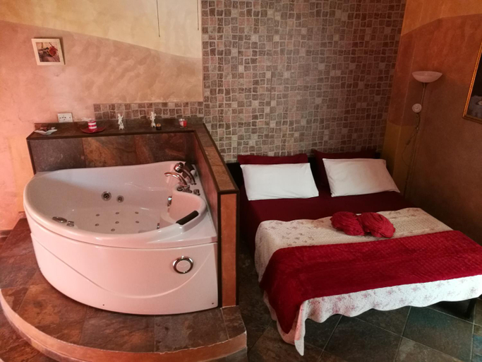 Bathroom 4, Villamir B&B, Savona