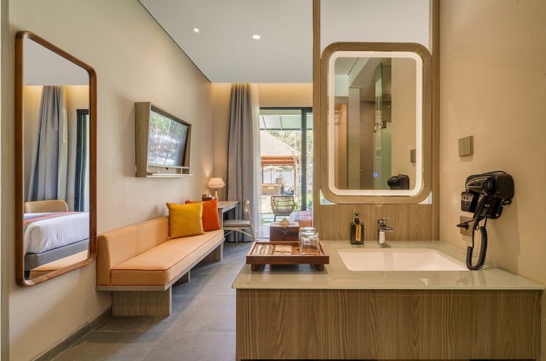 Bathroom 17