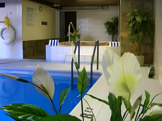 Sport & Beauty 2, Comox Valley Inn & Suites, Comox-Strathcona