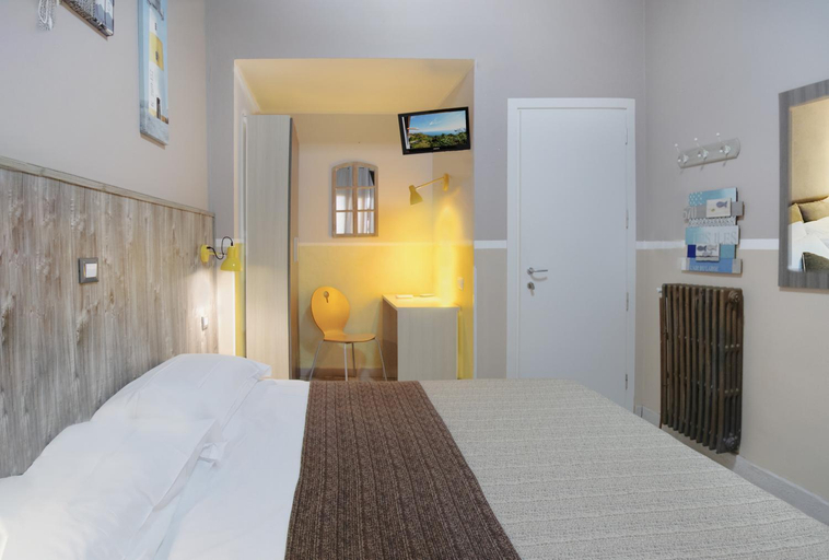 Bedroom 10