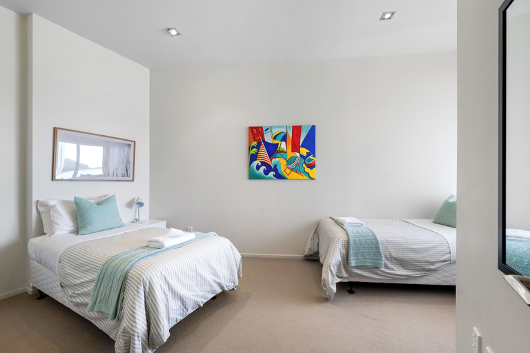 Bedroom 3, Paihia Beach 3 Bedroom Apartment, Far North