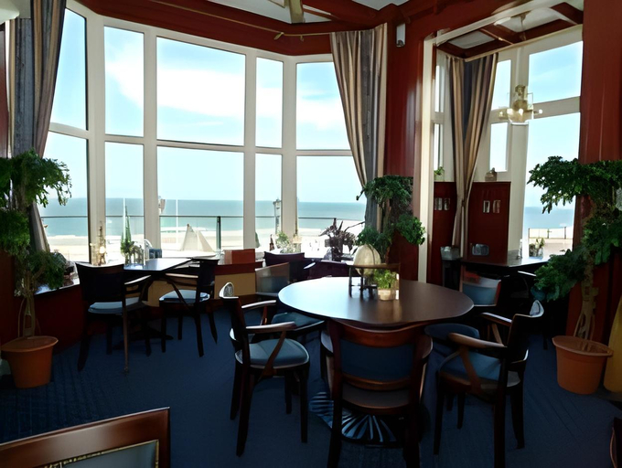 Food & Drinks 5, Boulevard Hotel Scheveningen, The Hague