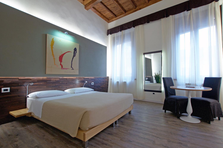 Others 2, Alkimia Smart Rooms, Ferrara