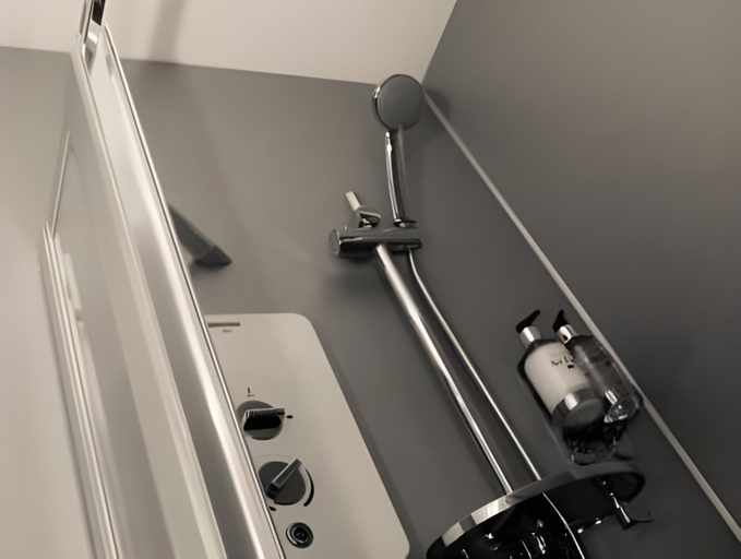 Bathroom 3, Newmachar Hotel, Aberdeenshire