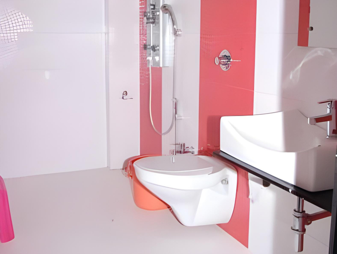 Bathroom, Hotel Harmony, Junagadh