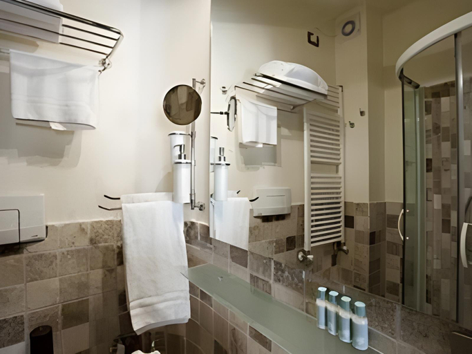 Bathroom 4, Borgo Antico, Siena